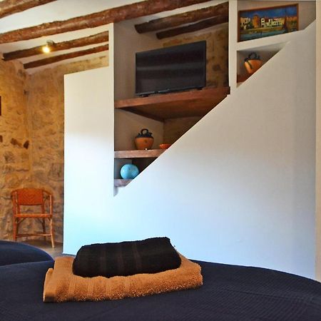 Casa Manolita Habitaciones Calaceite Exterior foto