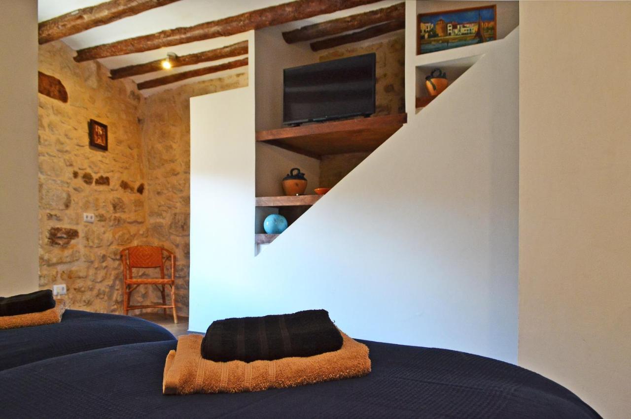 Casa Manolita Habitaciones Calaceite Exterior foto
